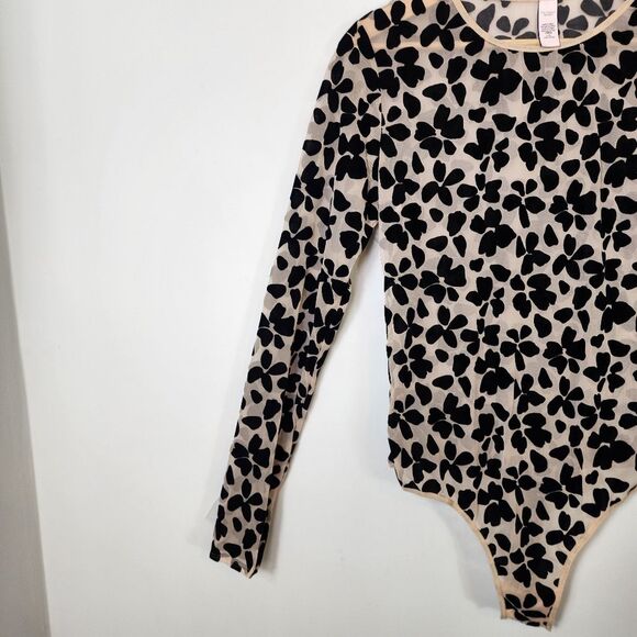 Victoria's Secret Floral Velvet Appliqué Stretch Sheer Sexy Bodysuit Size Large - Picture 6 of 10